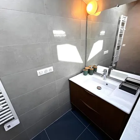 Daire Apollinaire - Luxury Loft - Heart Of Montparnasse *