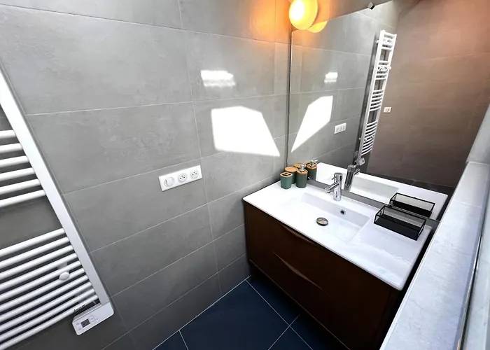 Lejlighed Apollinaire Luxury Loft - Ac - Ideal Location - Peaceful *